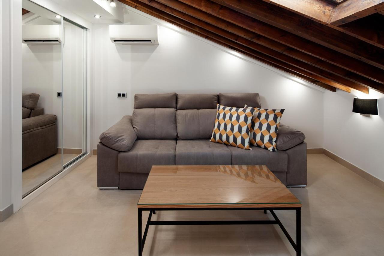 INMálaga Penthouse Santos Suites Esterno foto